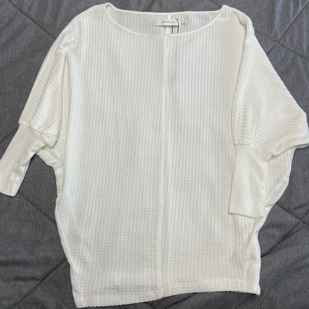 Mustard seed batwing top